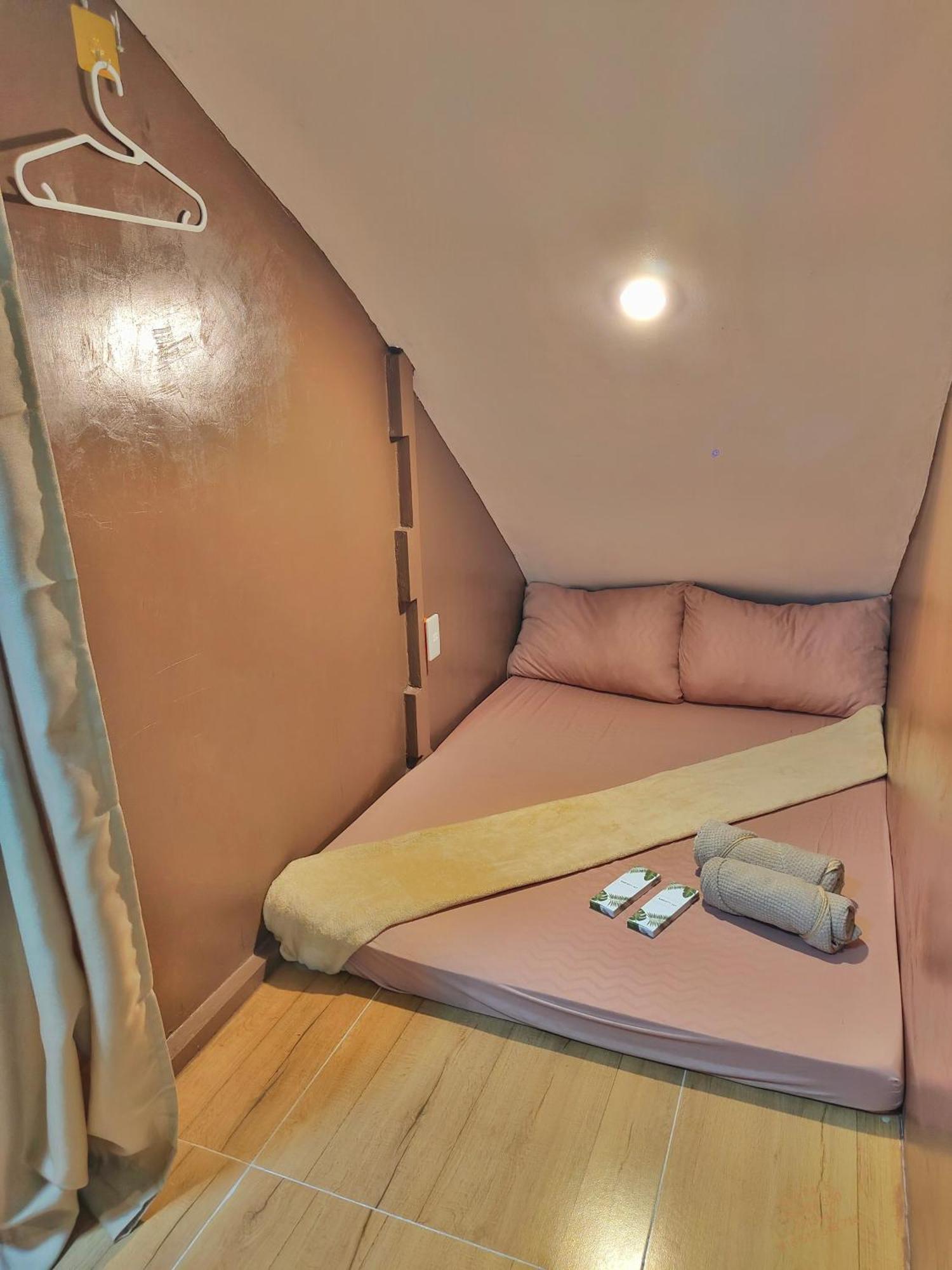 Mactan Airport Hostel At Aashvi Cozy Cabin Lapu-Lapu City Exterior foto